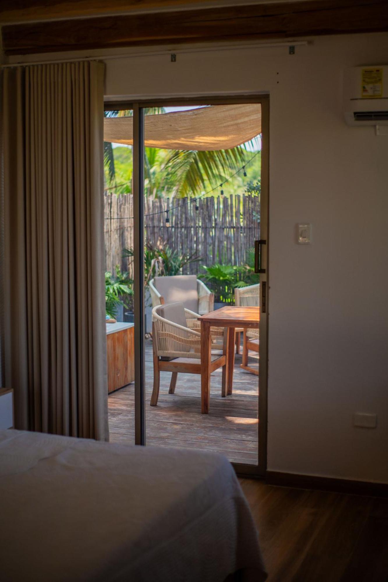 Palmarito Beach Hotel Tierra Bomba Ngoại thất bức ảnh